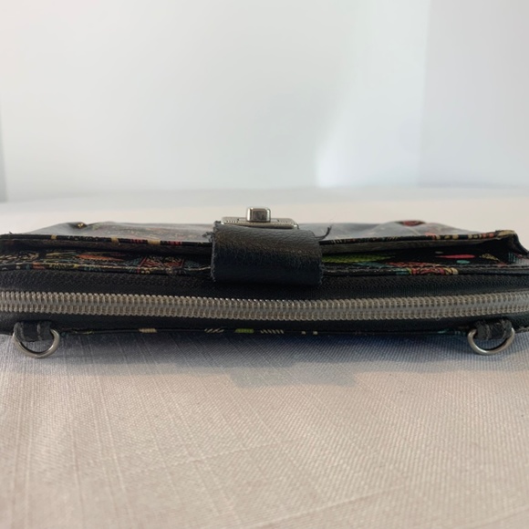 Sakroots Wristlet Smartphone wallet Owl Spirit - Picture 4 of 6